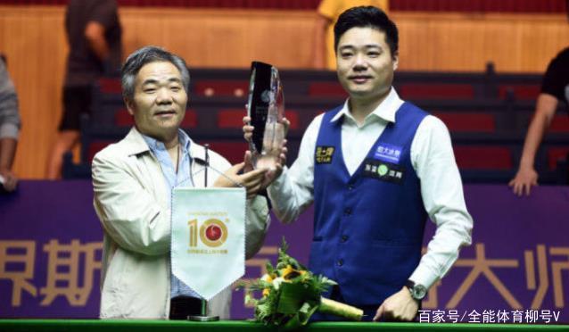 支撑起两年 支撑起两年