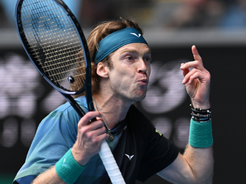 面对詹姆斯 面对詹姆斯